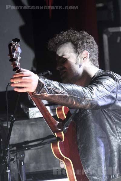 BLACK REBEL MOTORCYCLE CLUB - 2013-03-16 - PARIS - Le Trianon - Robert Levon Been